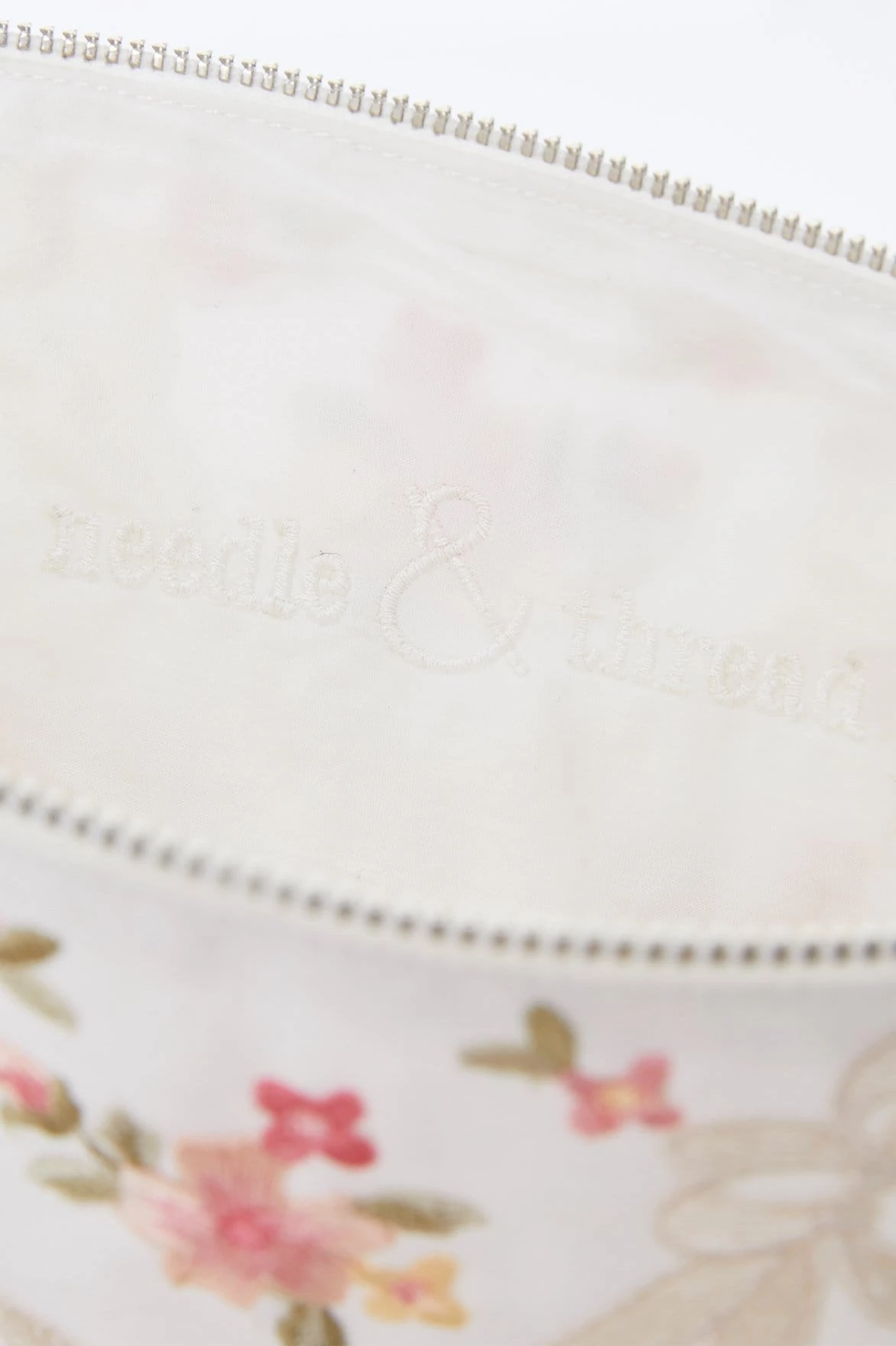 Needle & Thread Holding LTD Isadora Medium Makeup Bag Accessories 6 Needle & Thread Holding LTD Isadora Medium Makeup Bag Accessories