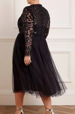 Needle & Thread Holding LTD Tempest Bodice V-Neck Midaxi Dress All - Womenswear